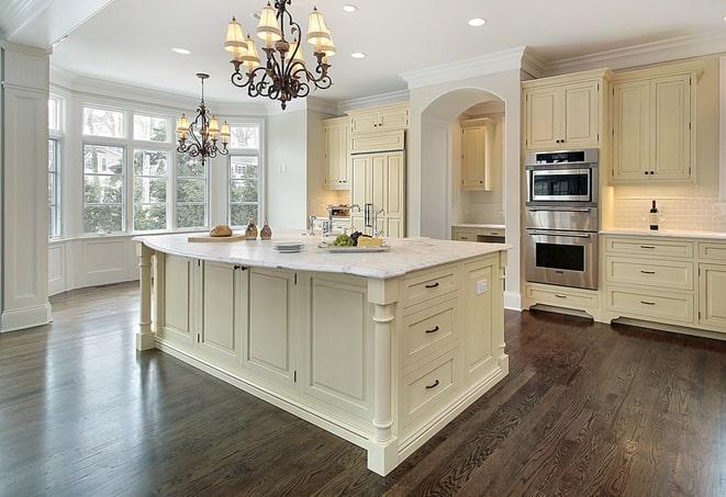 refinished laminate floor with glossy finish in Maple Plain